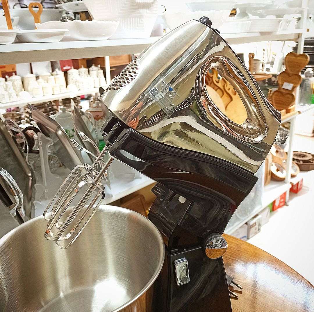 همزن کاسه دار بیم آلمان مدل hm4502b گارانتی 18 ماهه شرکتی