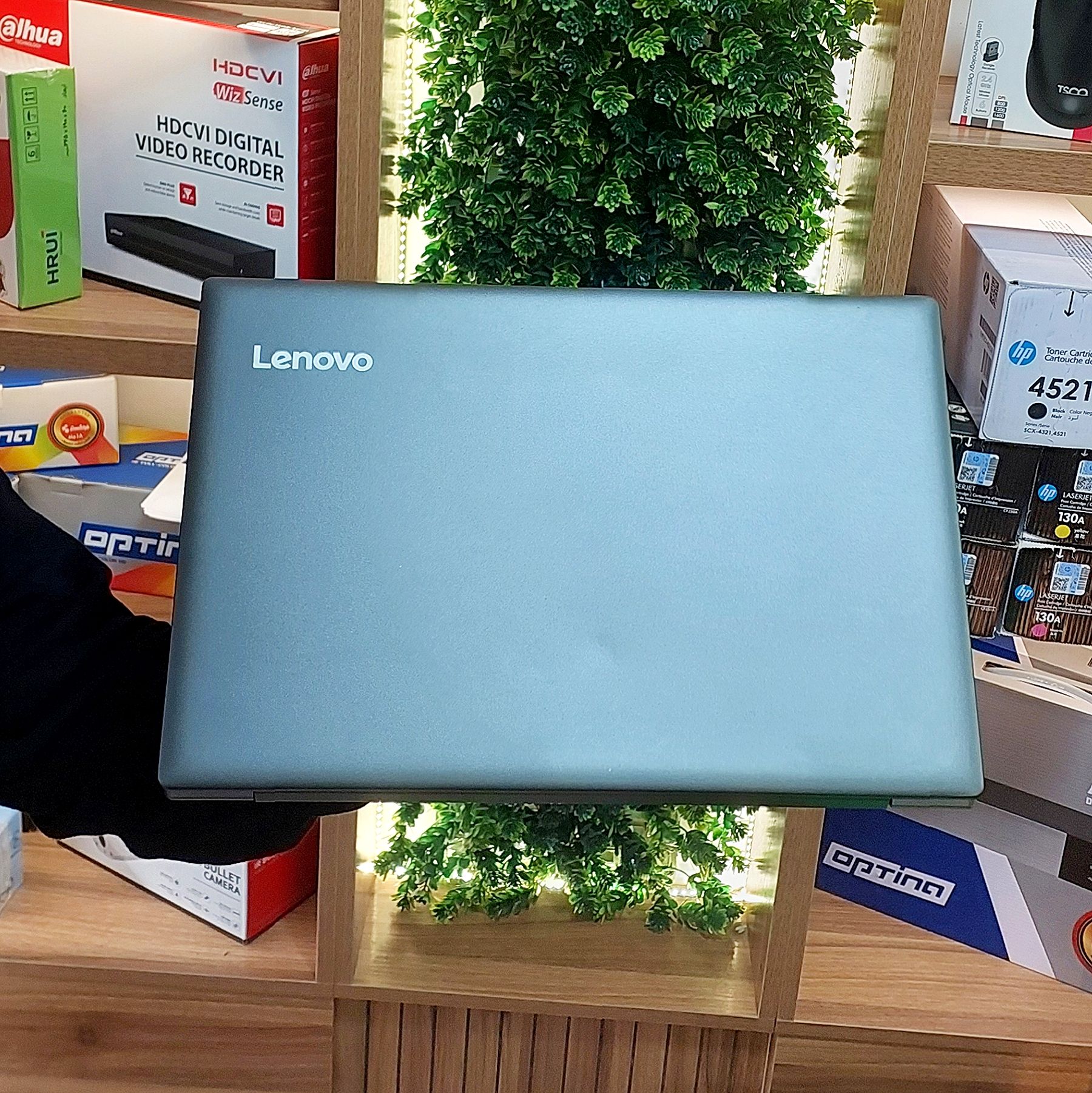 لپ تاپ استوک لنوو مدل IdeaPad 520
